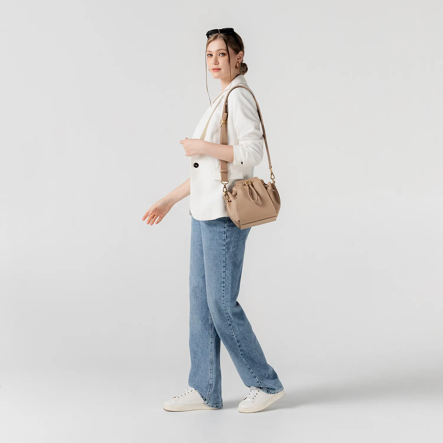 ESBUCKET MINI BUCKET BAG - LIGHT MOCHA